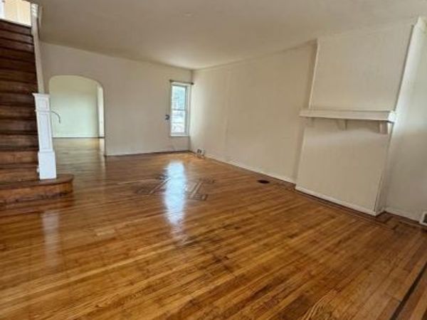 521 E WESTMORELAND STREET , PHILADELPHIA, PA 19134