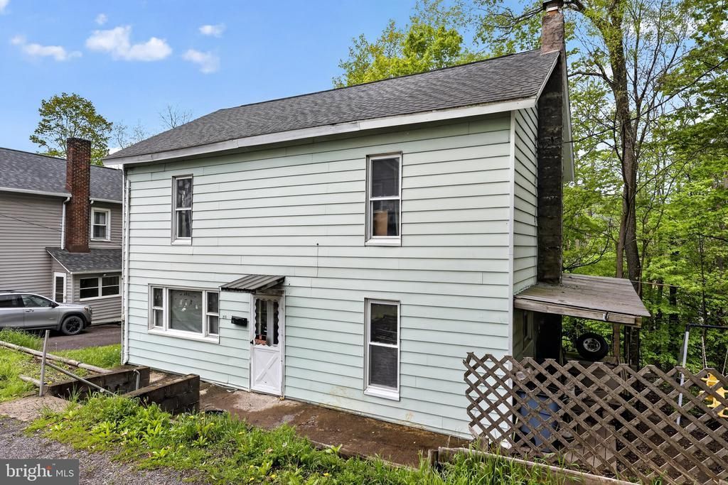 211 E CHURCH STREET, SUSQUEHANNA, PA 18847