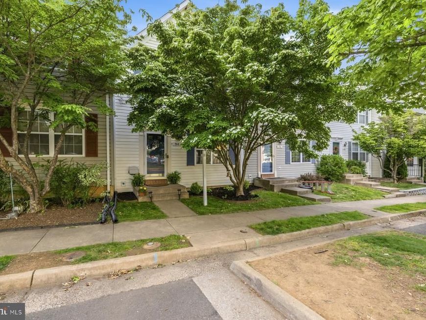 94 Dorset Lane, Warrenton, VA 20186 Main Photo