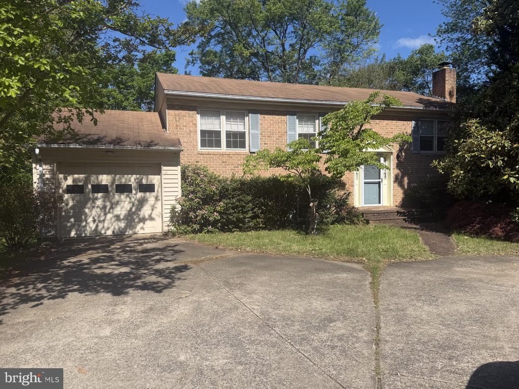 1534 Malvern Hill Place , Herndon, VA 20170 Main Photo