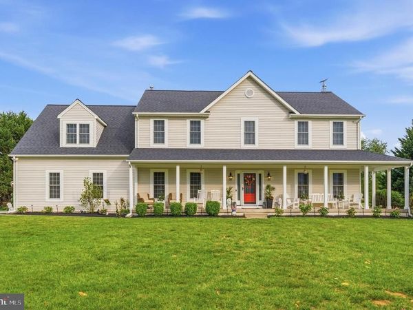 6087 BALLS MILL ROAD, MIDLAND, VA 22728