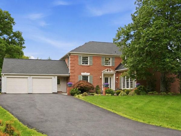 8100 BUCKSPARK LANE E , POTOMAC, MD 20854