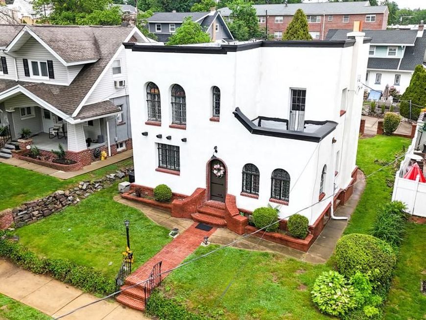 427 Hartel Avenue, Philadelphia, PA 19111 Main Photo