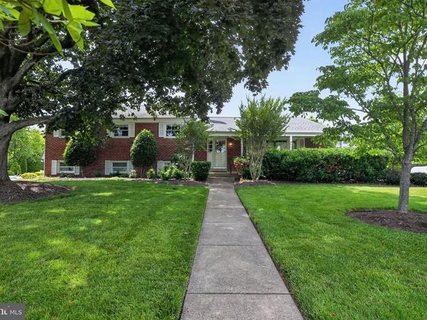 3902 SHELLEY ROAD, HUNTINGDON VALLEY, PA 19006