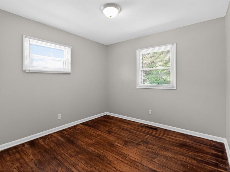 1668 E 26th Avenue , Columbus, OH 43219 Photo 14