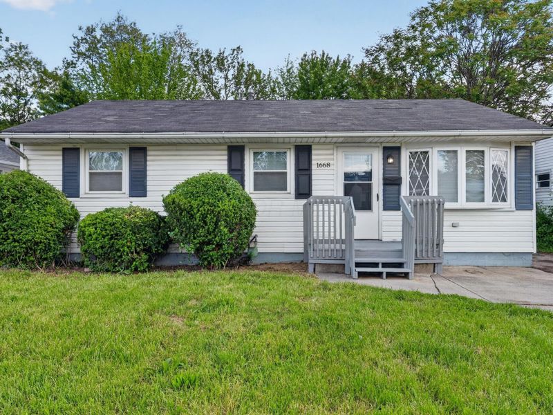 1668 E 26th Avenue , Columbus, OH 43219 Photo 3