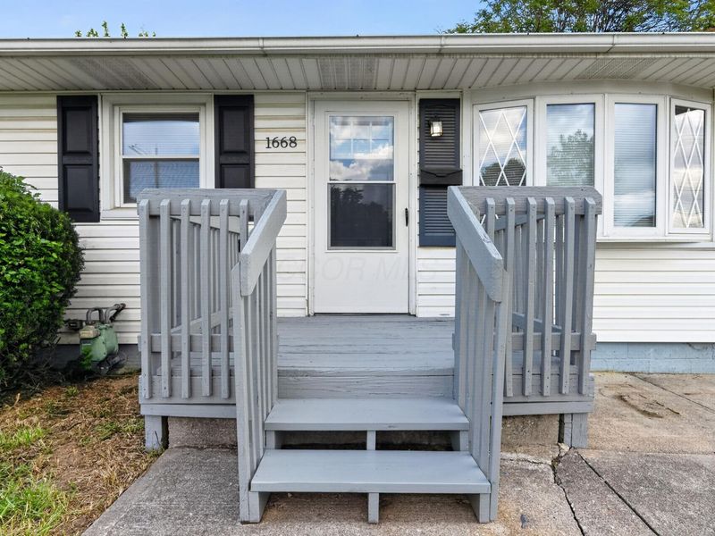 1668 E 26th Avenue , Columbus, OH 43219 Photo 5