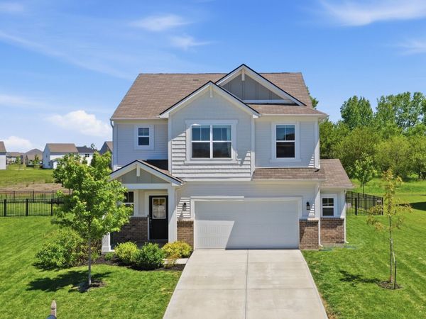 6914 Wolf Creek Court, Whitestown, IN 46075