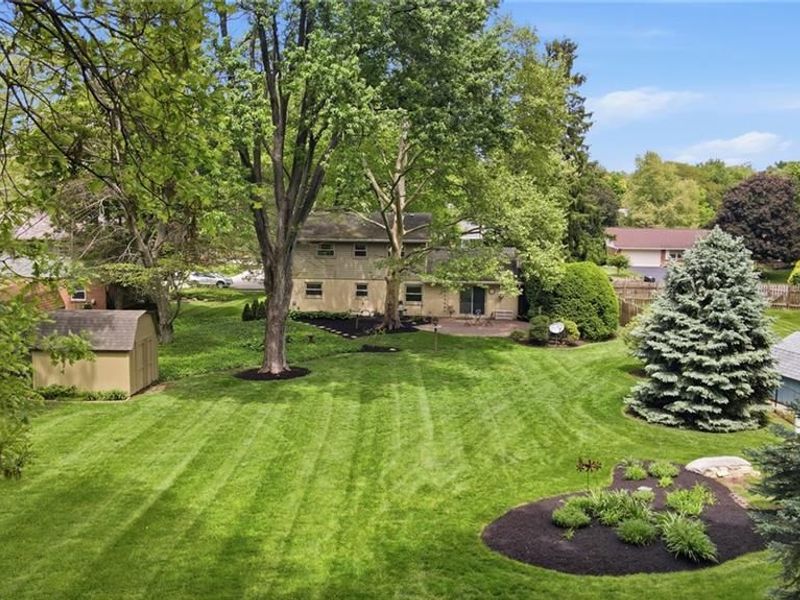 320 S Village Drive, Washington Township, OH 45459 Photo 5