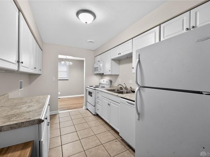 2421 Acorn Drive, Kettering, OH 45419 Photo 17