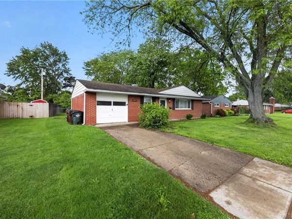 2421 Acorn Drive, Kettering, OH 45419