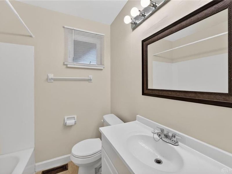 2421 Acorn Drive, Kettering, OH 45419 Photo 27