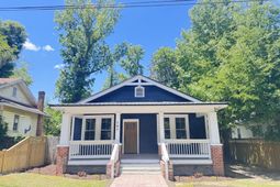 105 Tracy Street photo 4