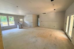 5811 Octavia Avenue photo 4