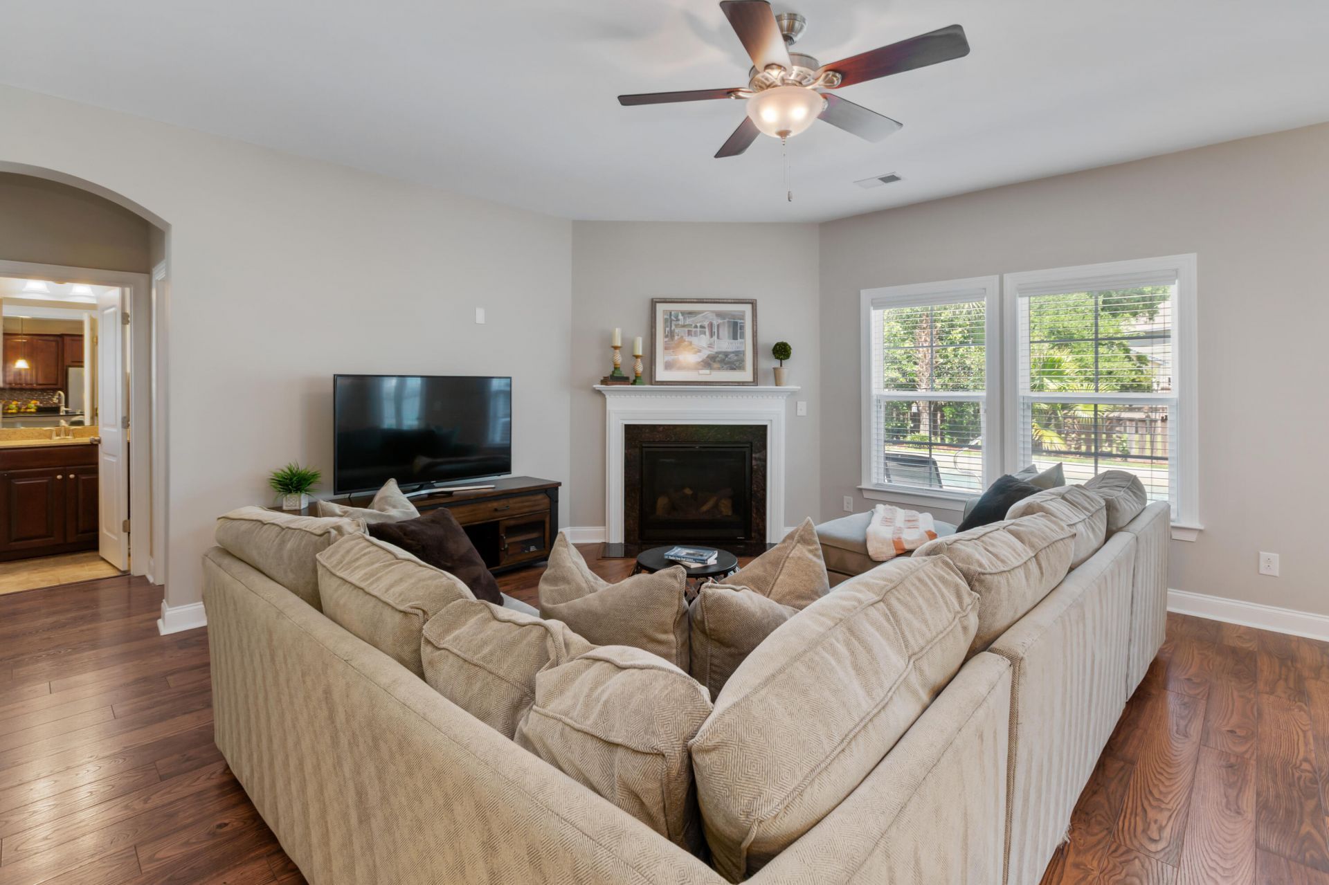 1024 Banker Court Photo 11