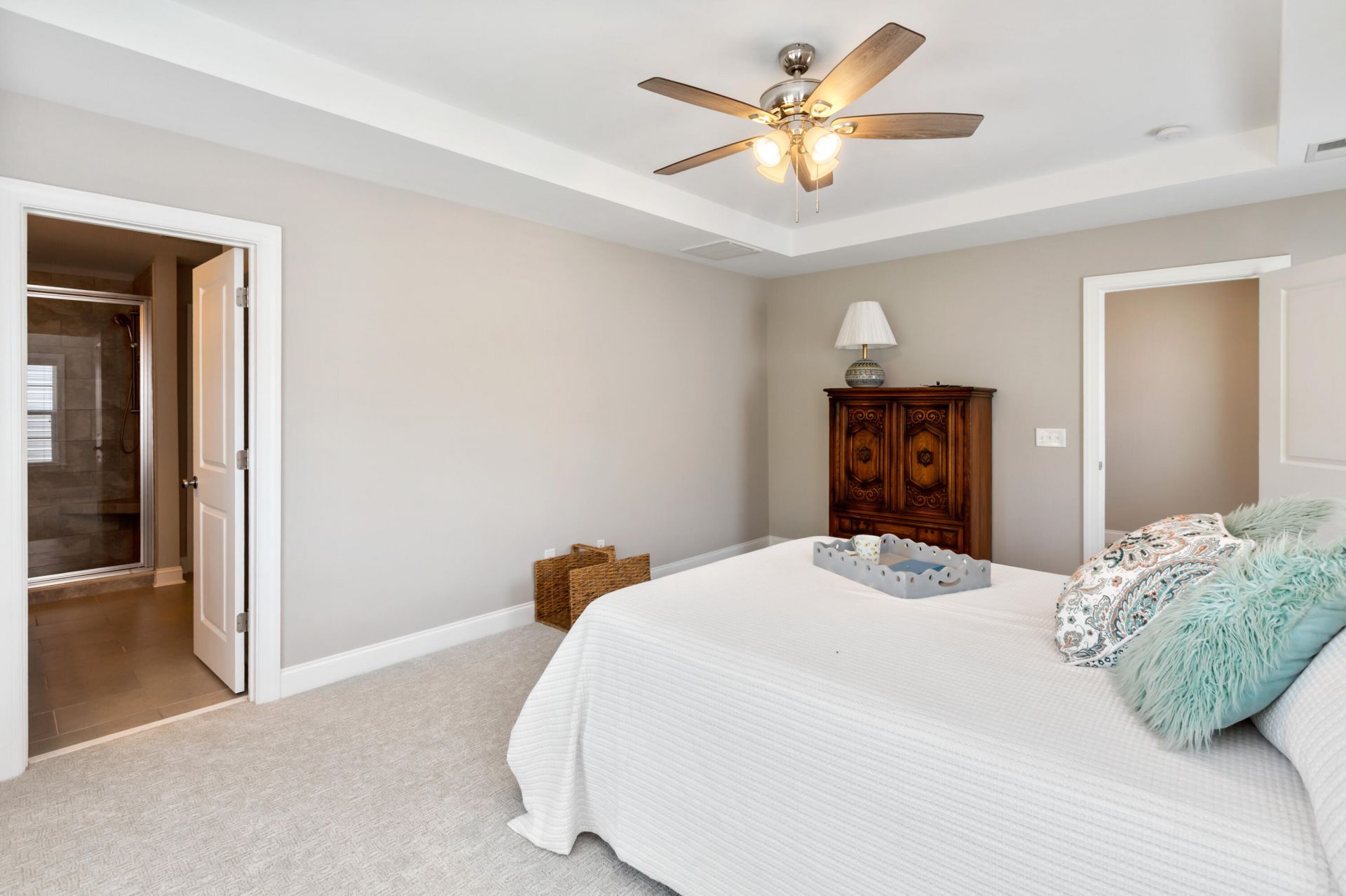 1024 Banker Court Photo 19
