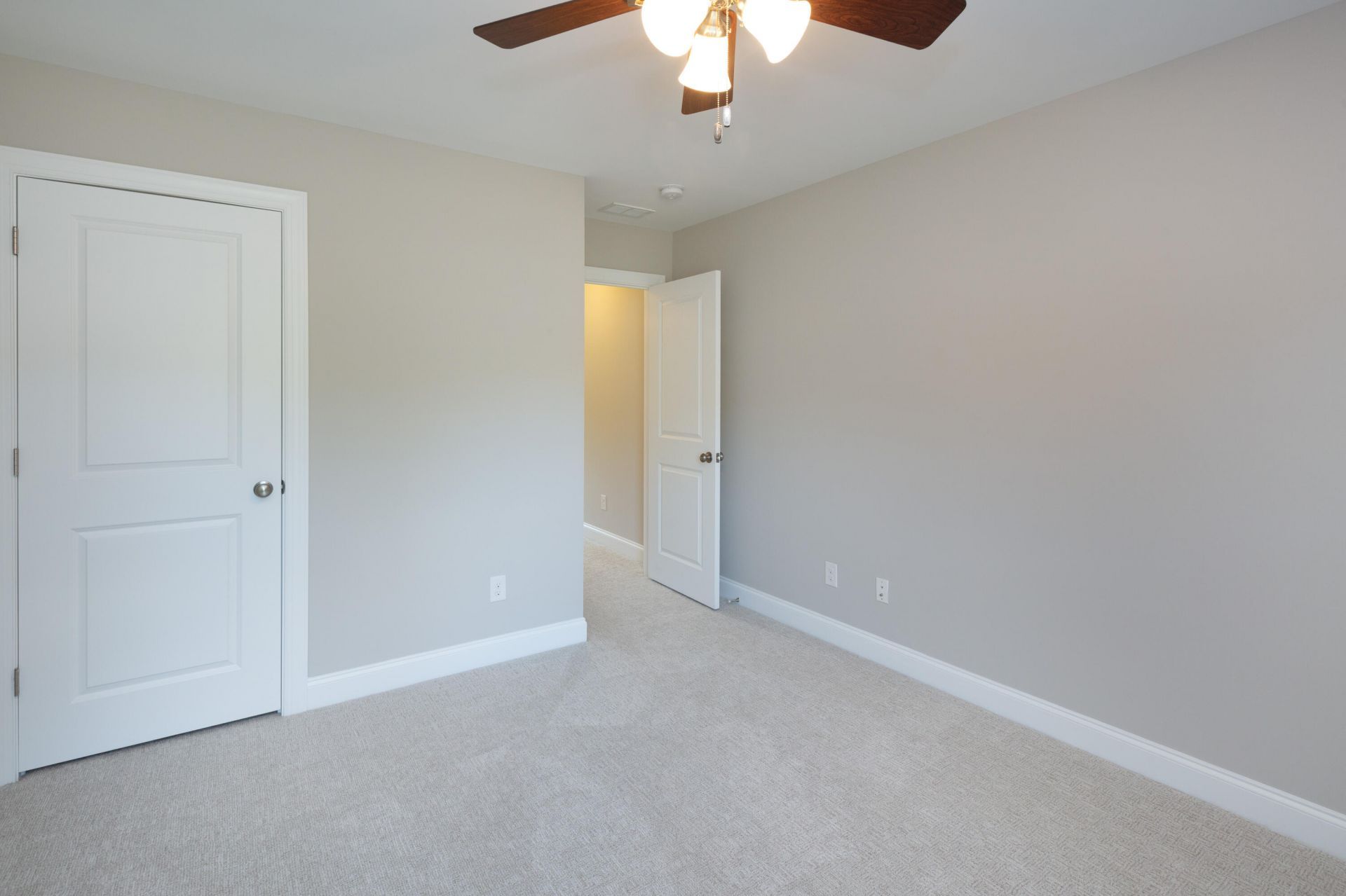 1024 Banker Court Photo 41