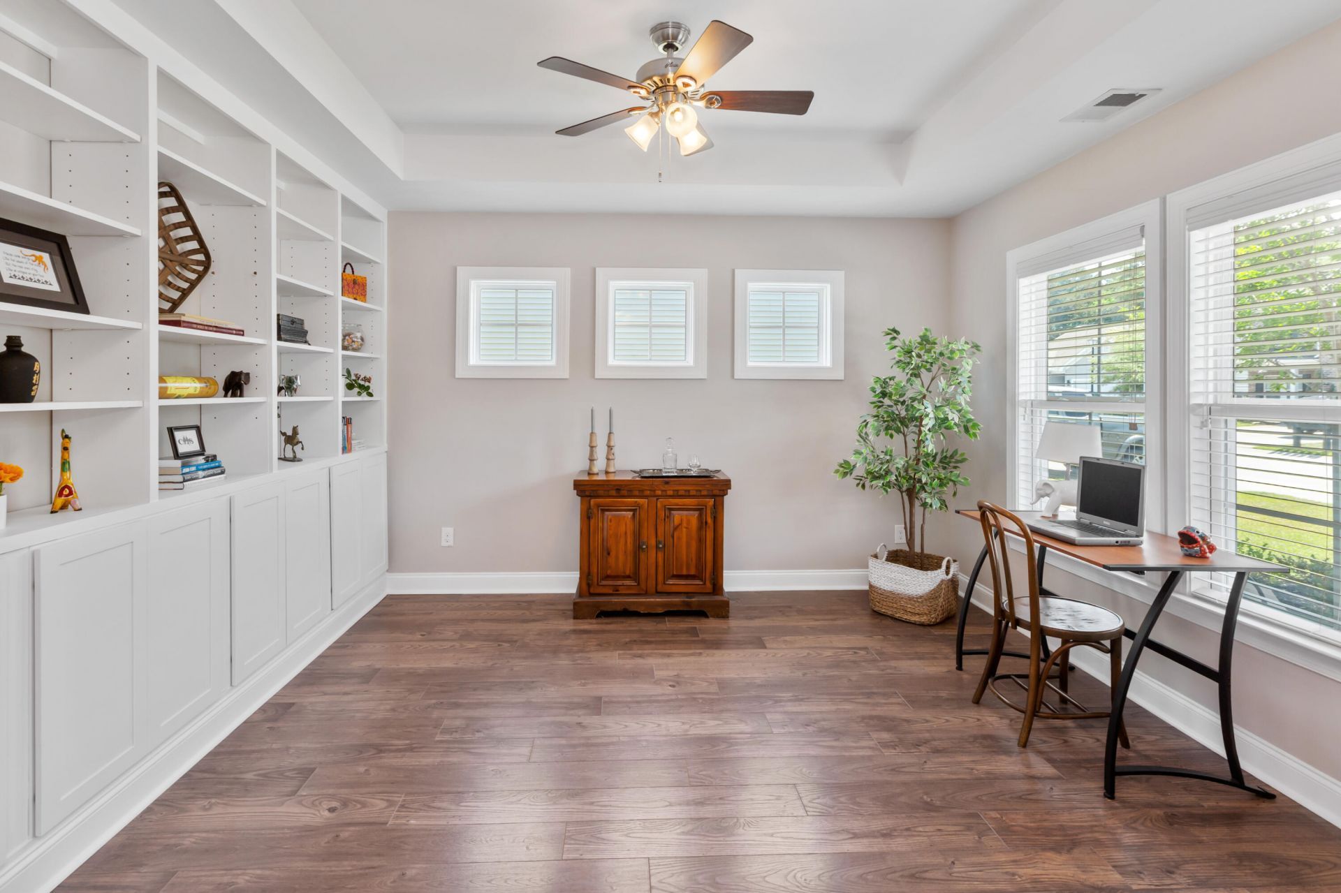 1024 Banker Court Photo 46