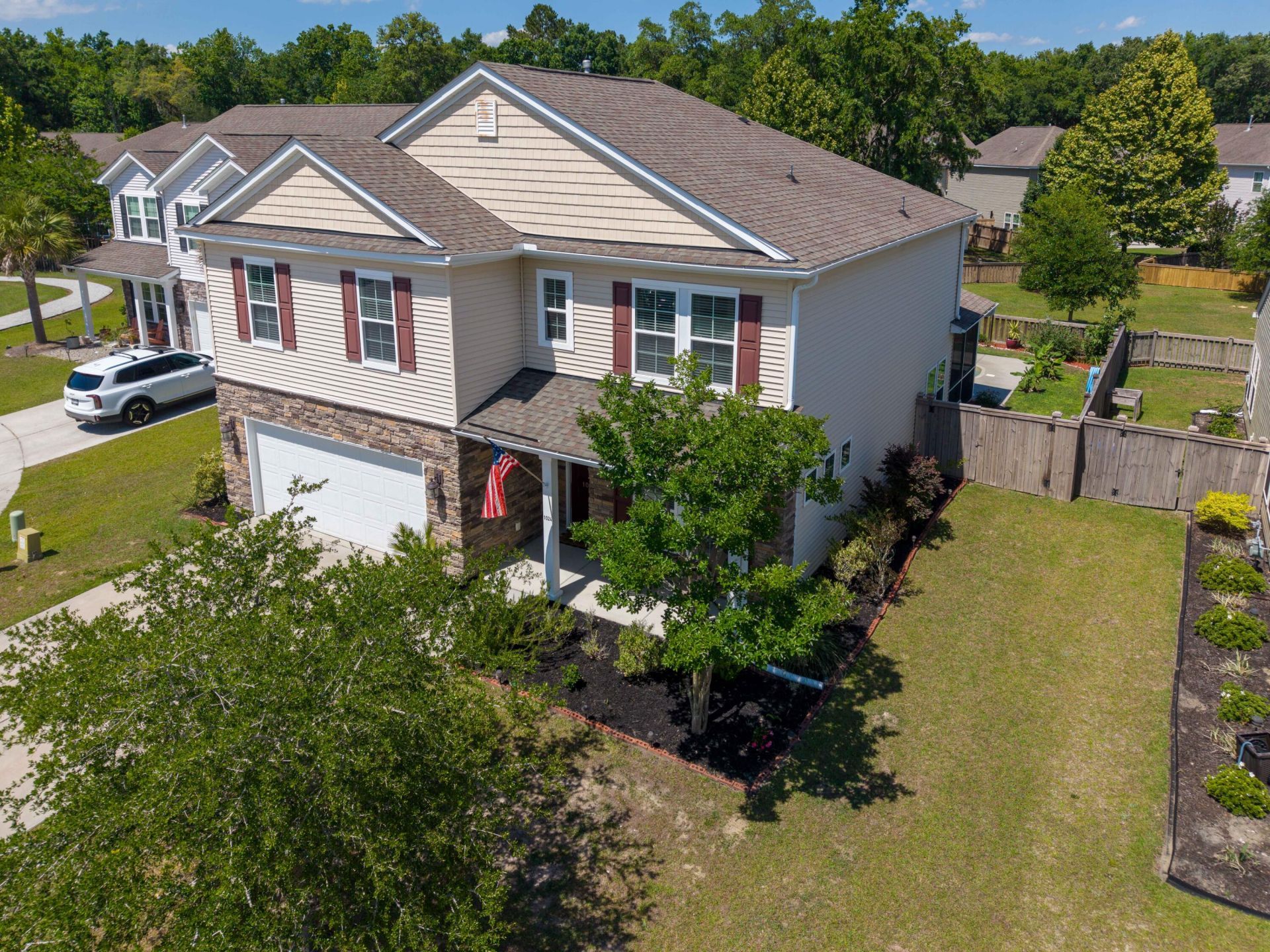 1024 Banker Court Photo 49