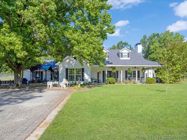 17843 Bridgeview Road , Madill, OK 73446