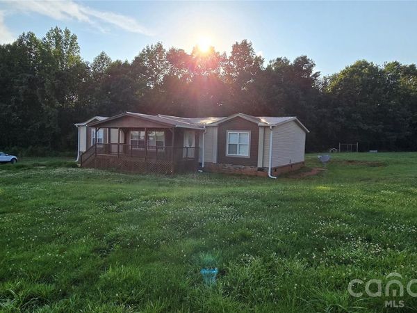 78 Buck Branch Road, Mill Spring, NC 28756