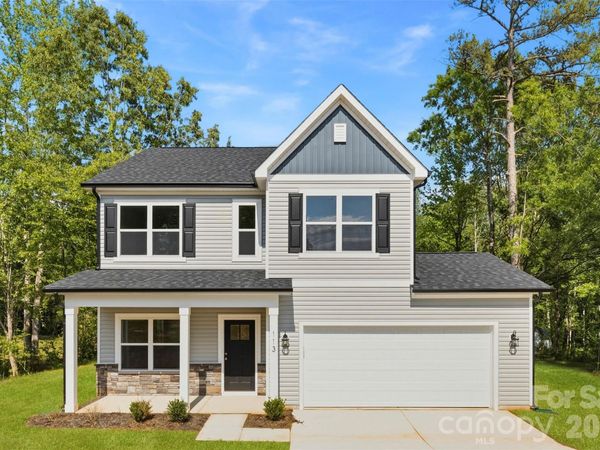 113 Titleist Drive , Statesville, NC 28677