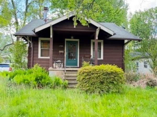 1706 Hampton Road , Akron, OH 44305