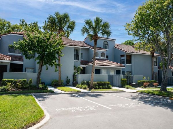 4704 CHEVY PLACE , Unit 180, ORLANDO, FL 32811