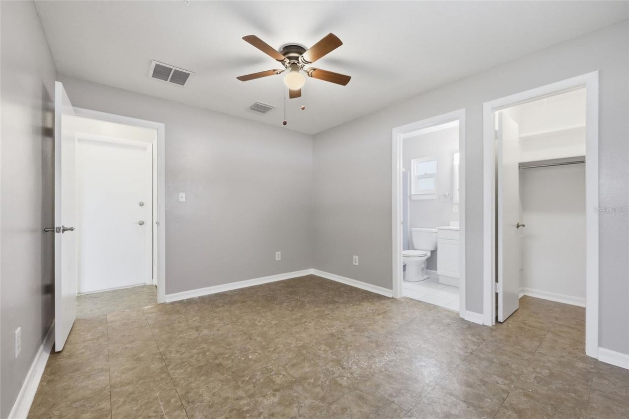 4048 Castlegate Drive, Orlando, FL 32839 Photo