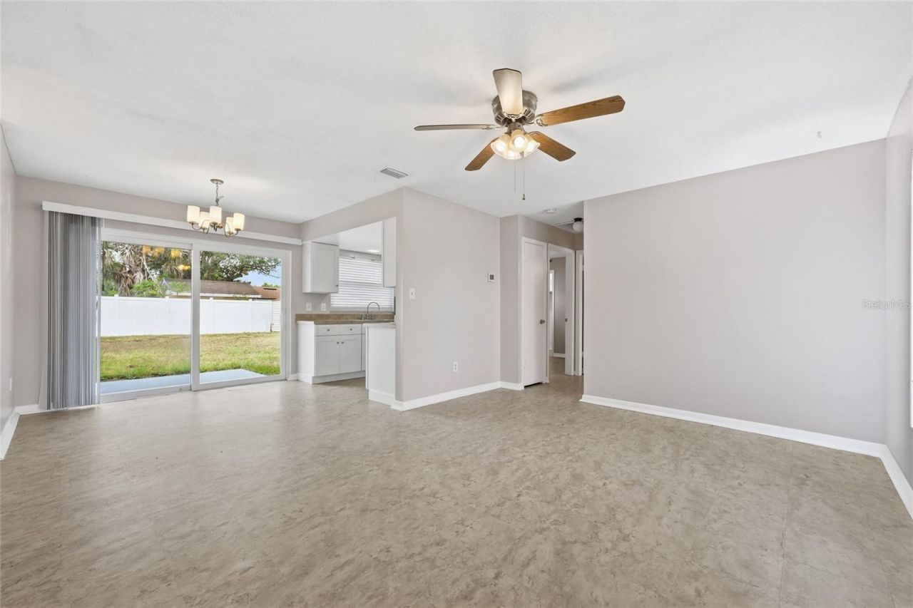4048 Castlegate Drive, Orlando, FL 32839 Photo