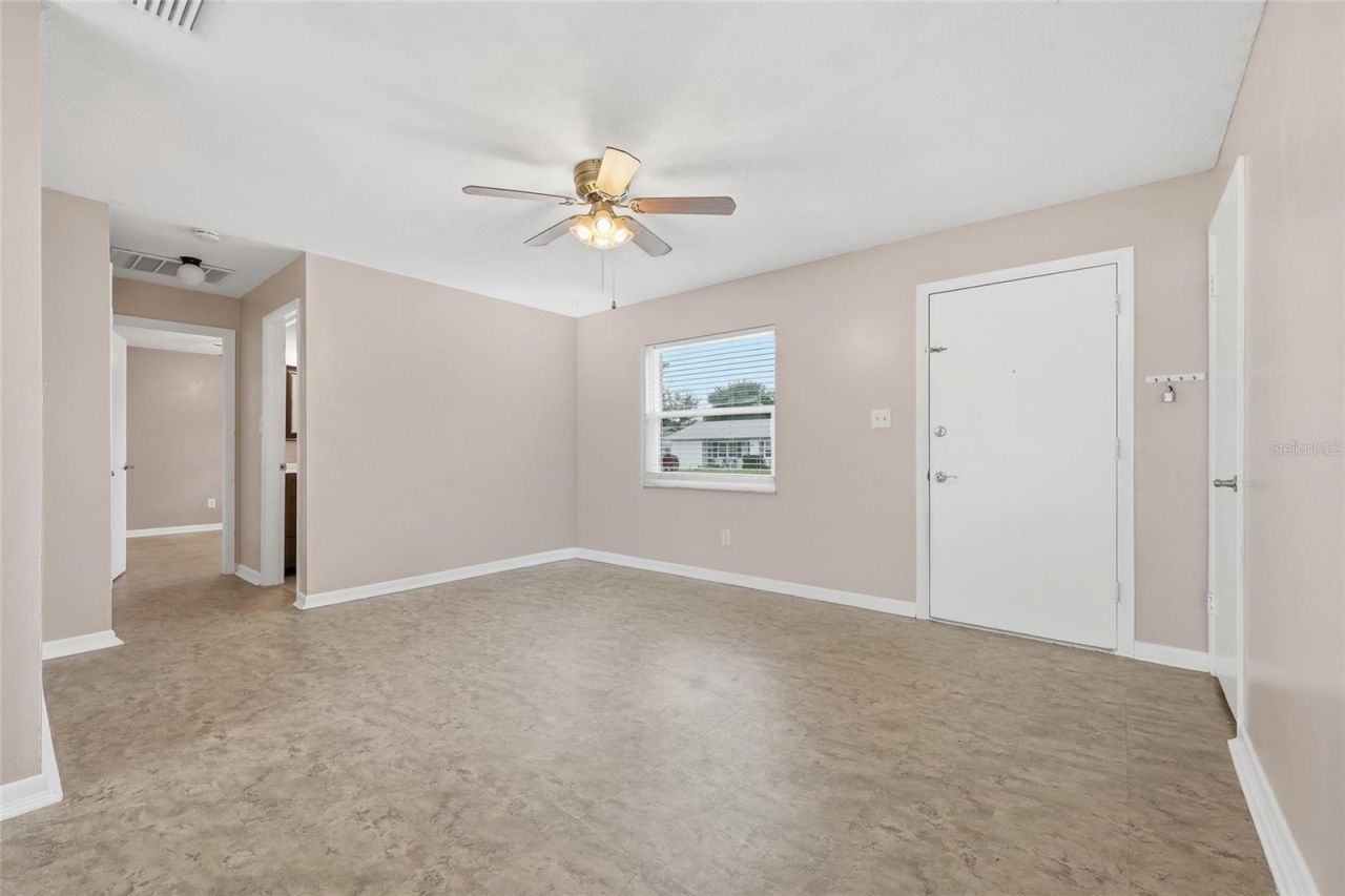 4048 Castlegate Drive, Orlando, FL 32839 Photo