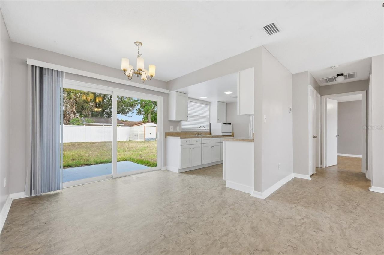4048 Castlegate Drive, Orlando, FL 32839 Photo