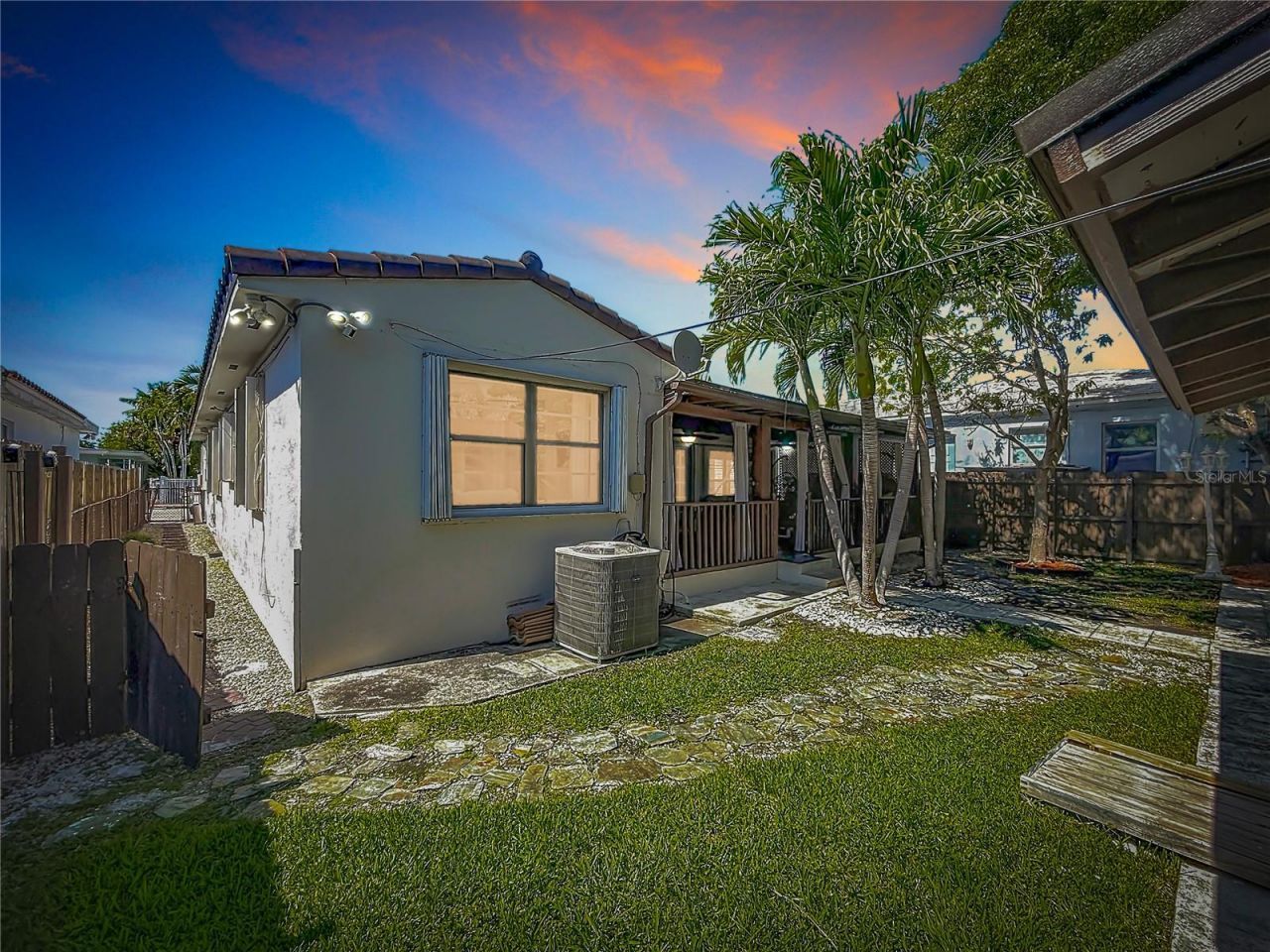 821 83rd St, Miami Beach, FL 33141 Photo