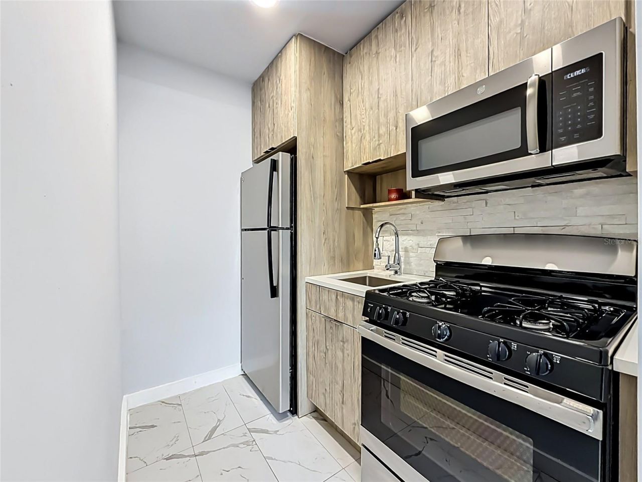 821 83rd St, Miami Beach, FL 33141 Photo