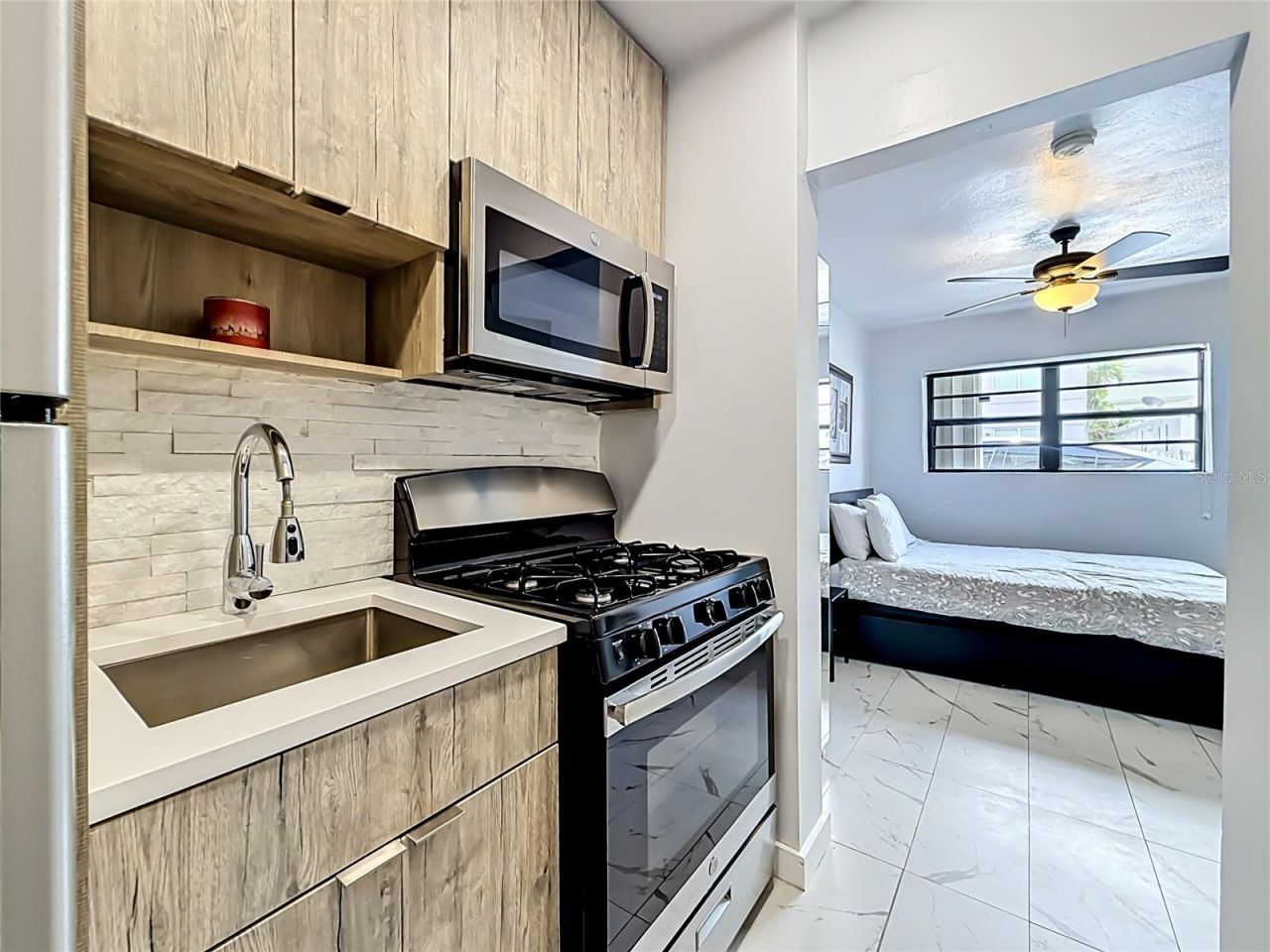 821 83rd St, Miami Beach, FL 33141 Photo
