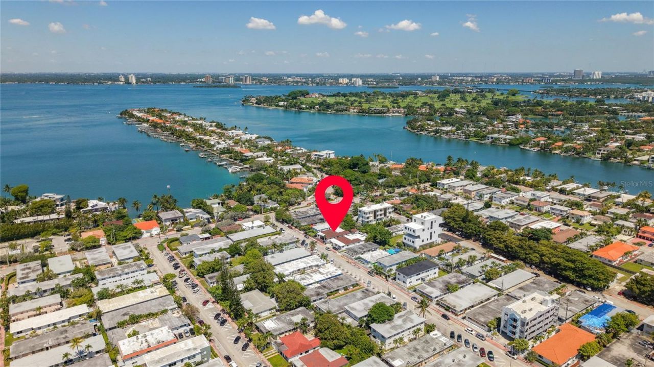 821 83rd St, Miami Beach, FL 33141 Photo