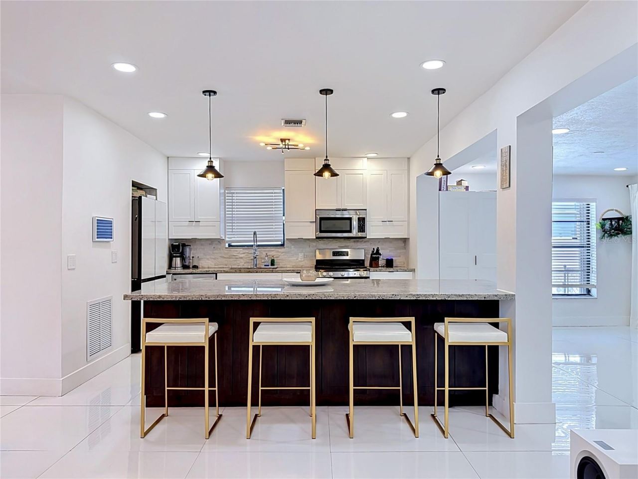 821 83rd St, Miami Beach, FL 33141 Photo