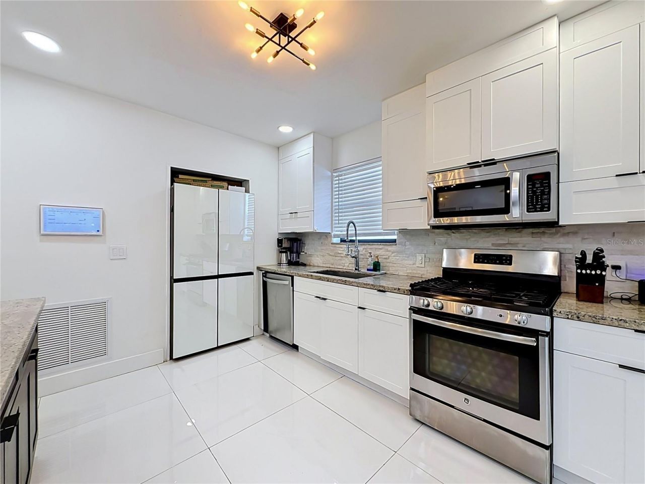 821 83rd St, Miami Beach, FL 33141 Photo