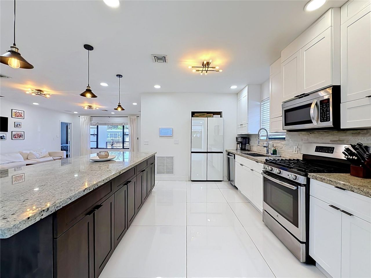 821 83rd St, Miami Beach, FL 33141 Photo