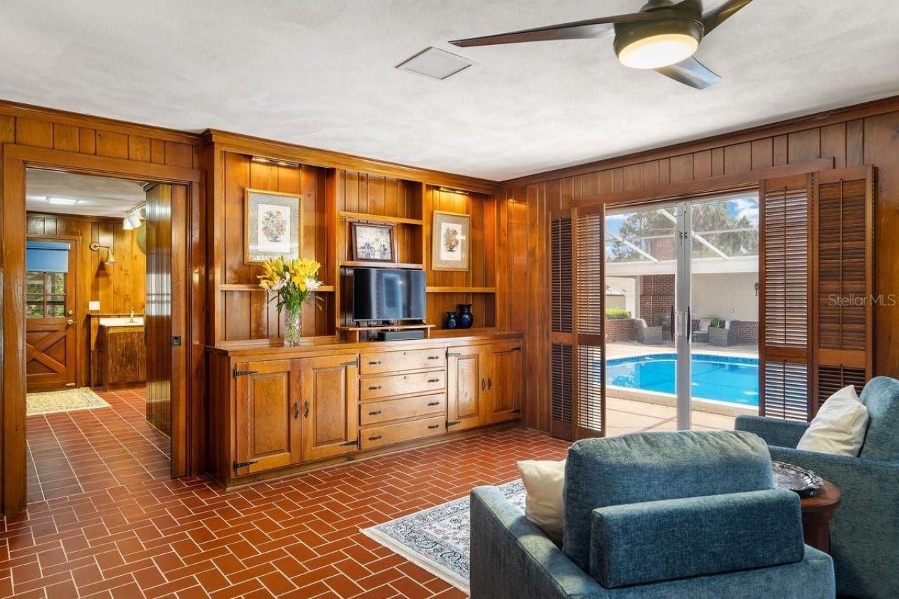 639 & 659 John Anderson Drive, Ormond Beach, FL 32176 Photo
