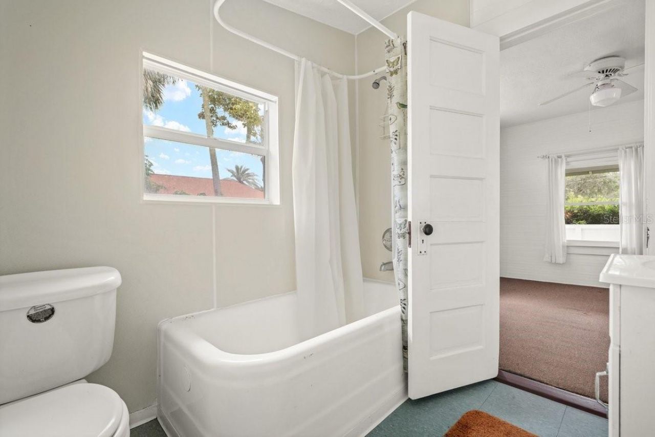 639 & 659 John Anderson Drive, Ormond Beach, FL 32176 Photo