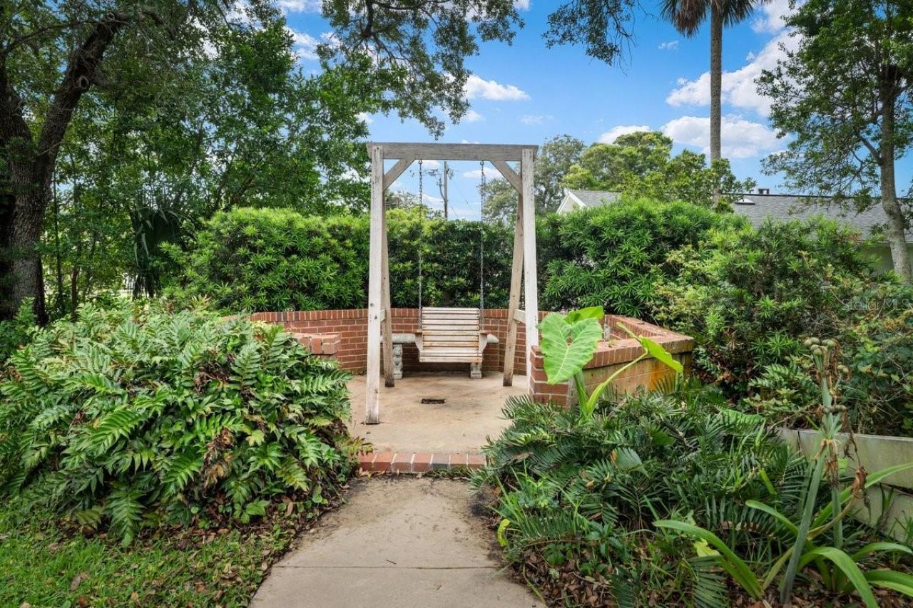 639 & 659 John Anderson Drive, Ormond Beach, FL 32176 Photo