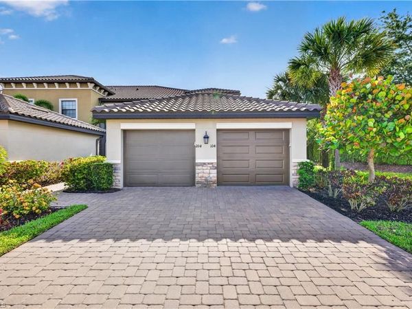 9366 Pocida CT , Unit 104, NAPLES, FL 34119