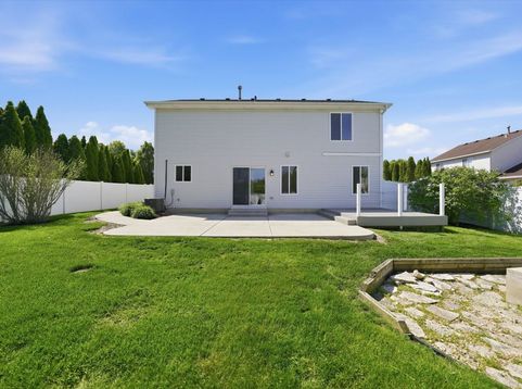 Main Photo