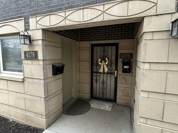 4178 S DREXEL Boulevard , Unit 2, Chicago, IL 60653