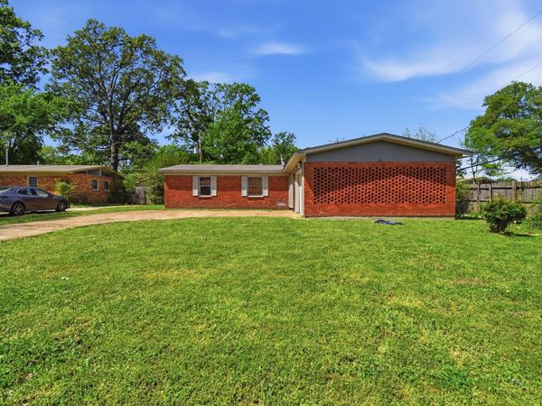 2937 BRANDALE ST, Memphis, TN 38118