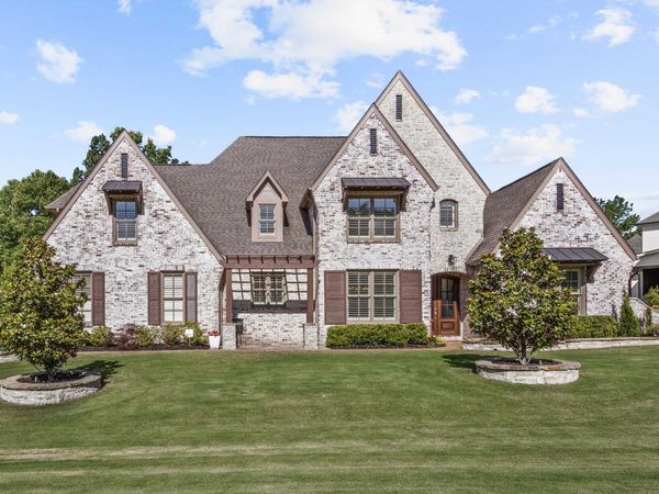 3921 POTTER WOODS CV S, Lakeland, TN 38002
