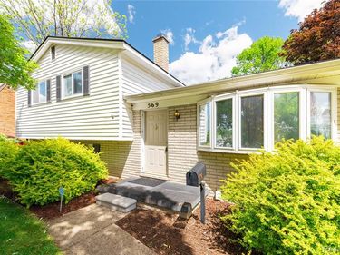 569 Hendrickson Boulevard, Clawson, MI 48017