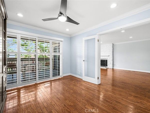 2514 E Willow Street, Unit 105, Signal Hill, CA 90755