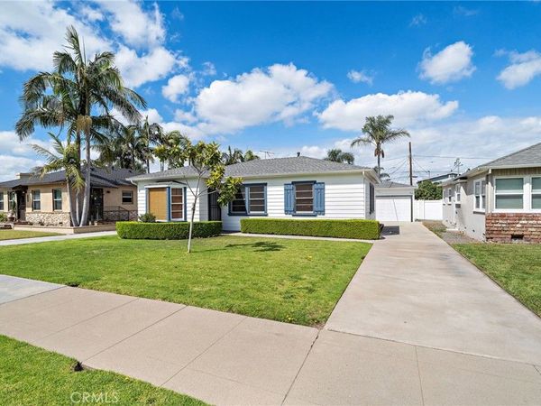 834 N Grand Street, Orange, CA 92867